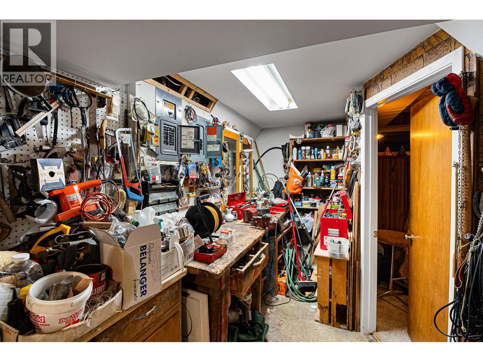 2275 Castillou Crescent - 55
