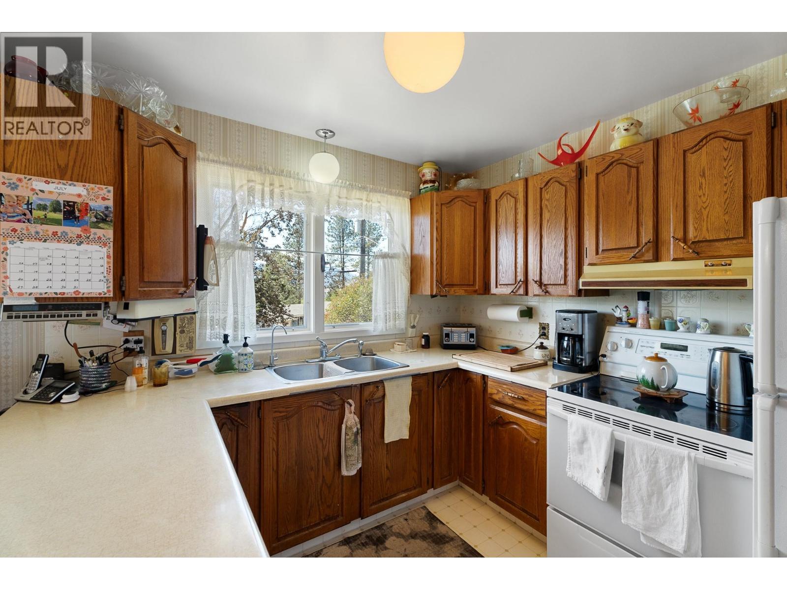 2275 Castillou Crescent - 18