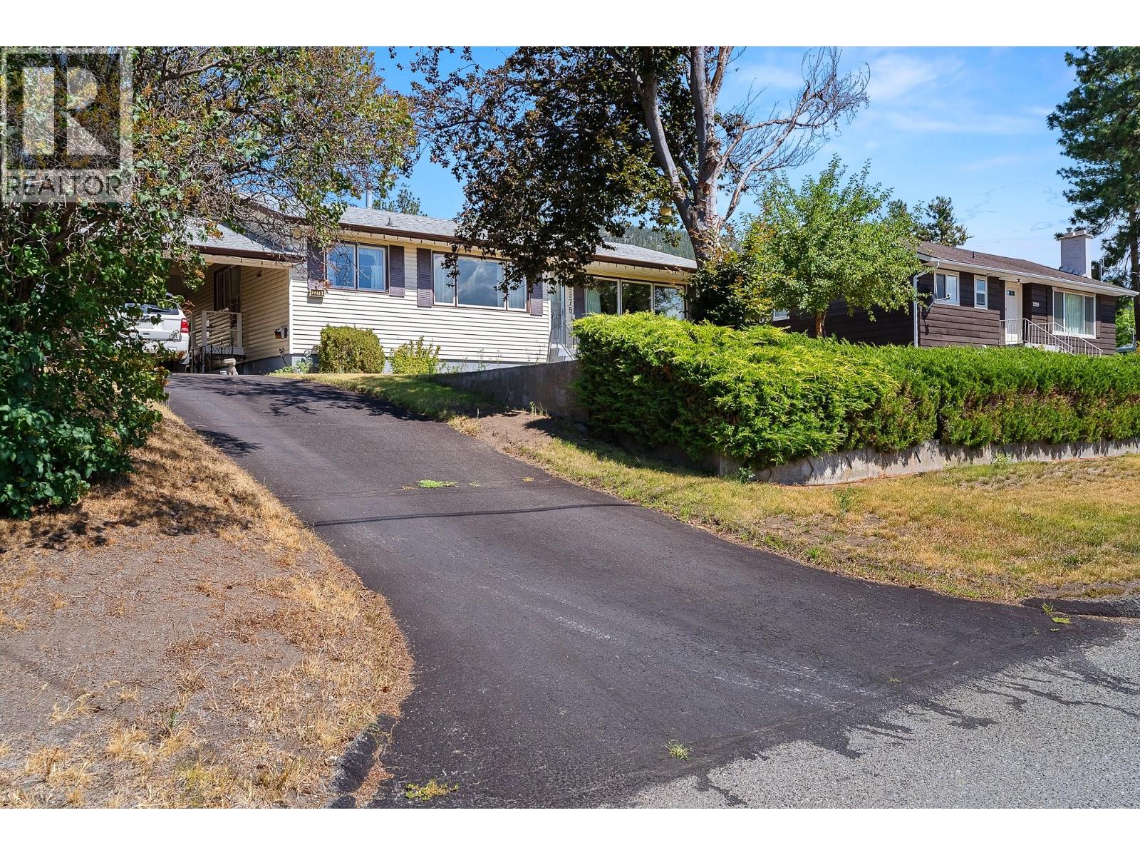 2275 Castillou Crescent - 63