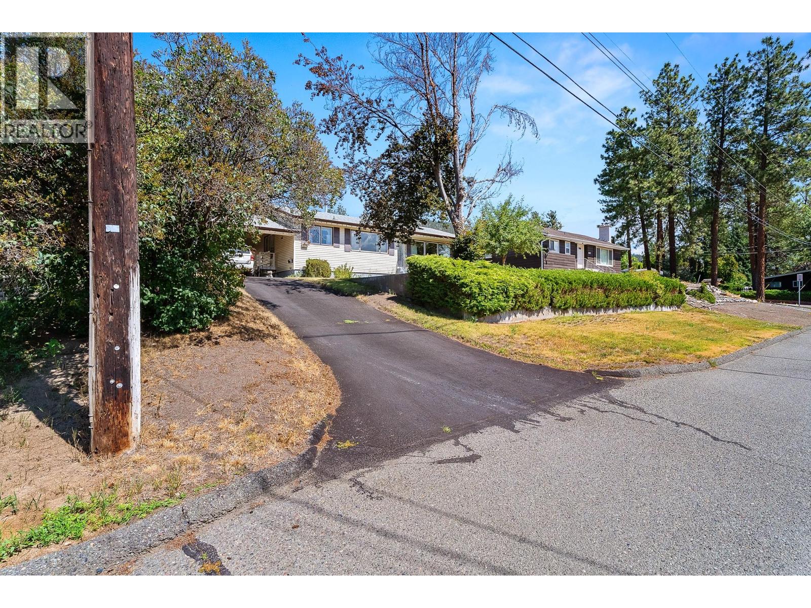 2275 Castillou Crescent - 7