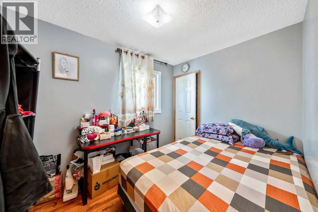 318 Applewood Drive SE - 11
