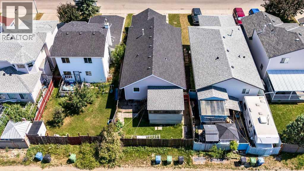 318 Applewood Drive SE - 5