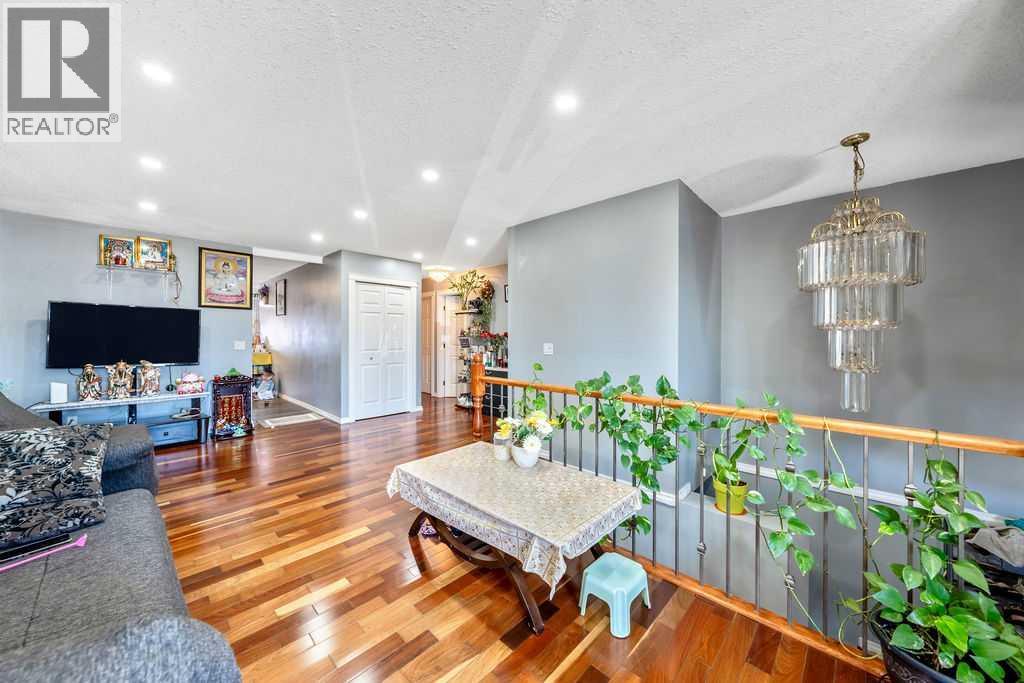 318 Applewood Drive SE - 8