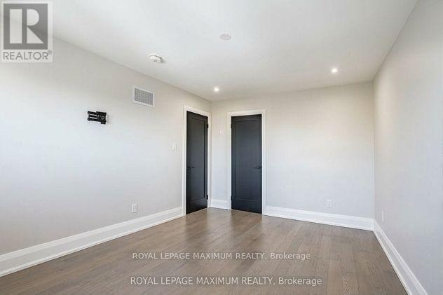 138 JACKMAN CRESCENT - Image 33