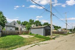1427 Bannatyne Avenue, Winnipeg, MB R3E0X3 Photo 22