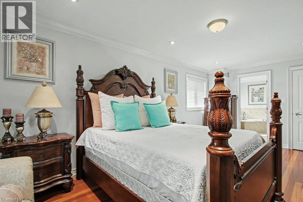 284 NORMANHURST Avenue - 30