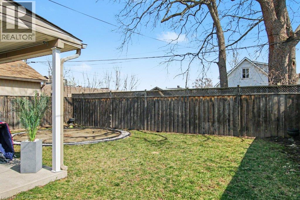 284 NORMANHURST Avenue - 46