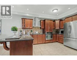 4pc Bathroom - 284 Normanhurst Avenue, Hamilton, ON L8N5N4 Photo 11