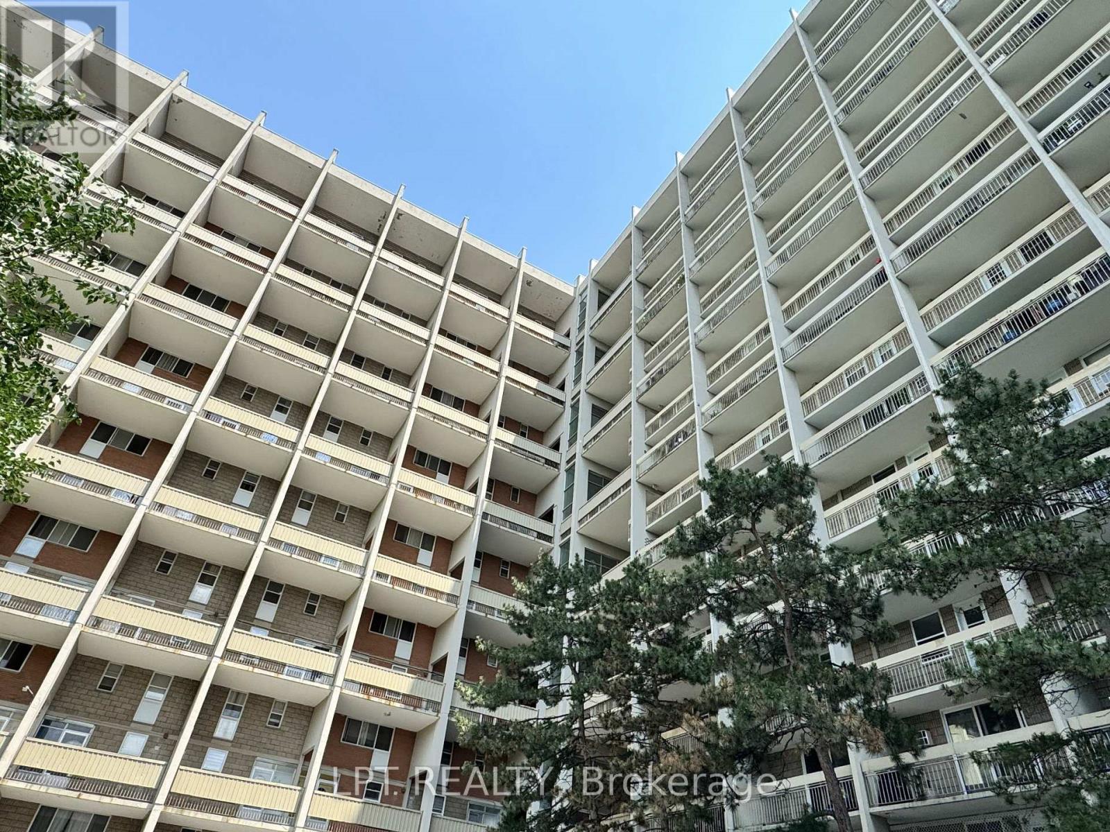 512 - 350 QUIGLEY ROAD