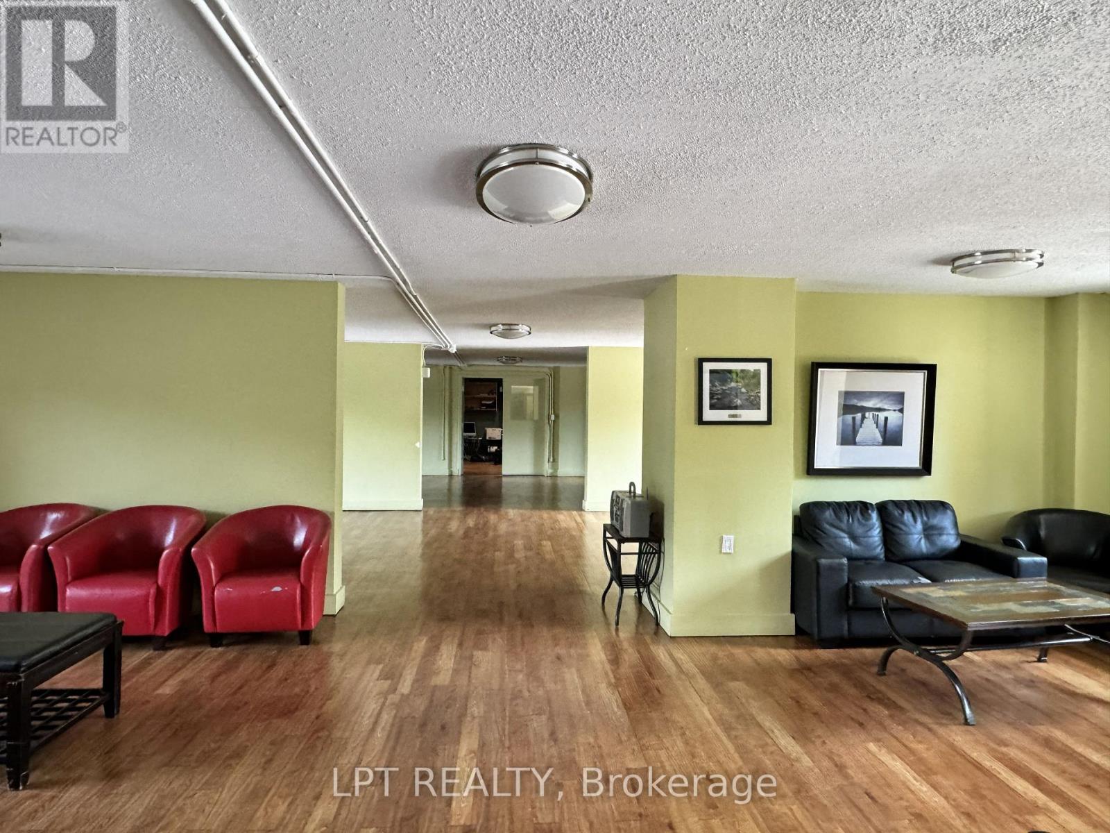 #512 350 QUIGLEY ROAD - Image 26