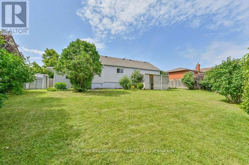 641 LIMERIDGE ROAD E - 30