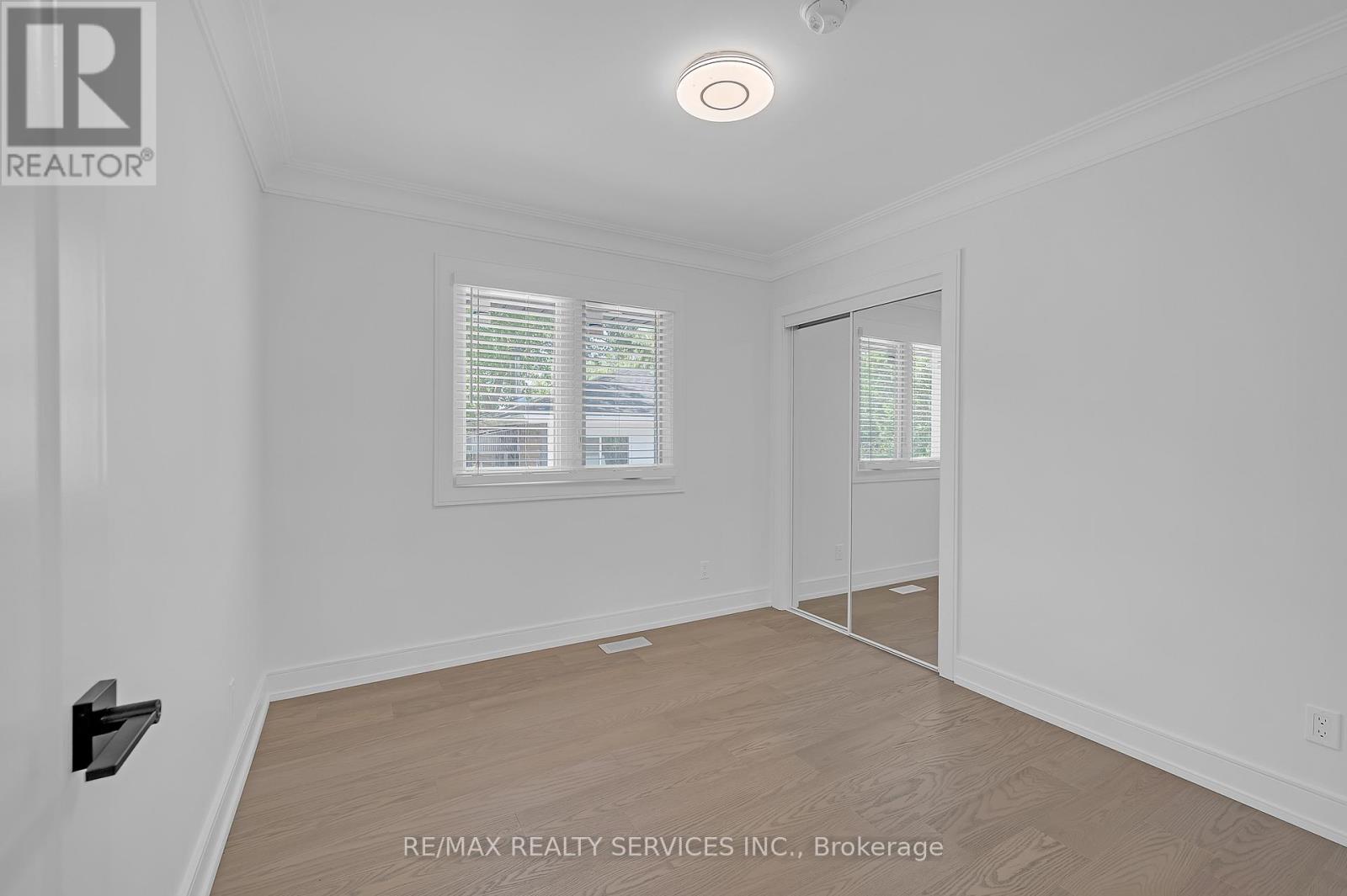 326 MOUNTAIN ROAD - 18