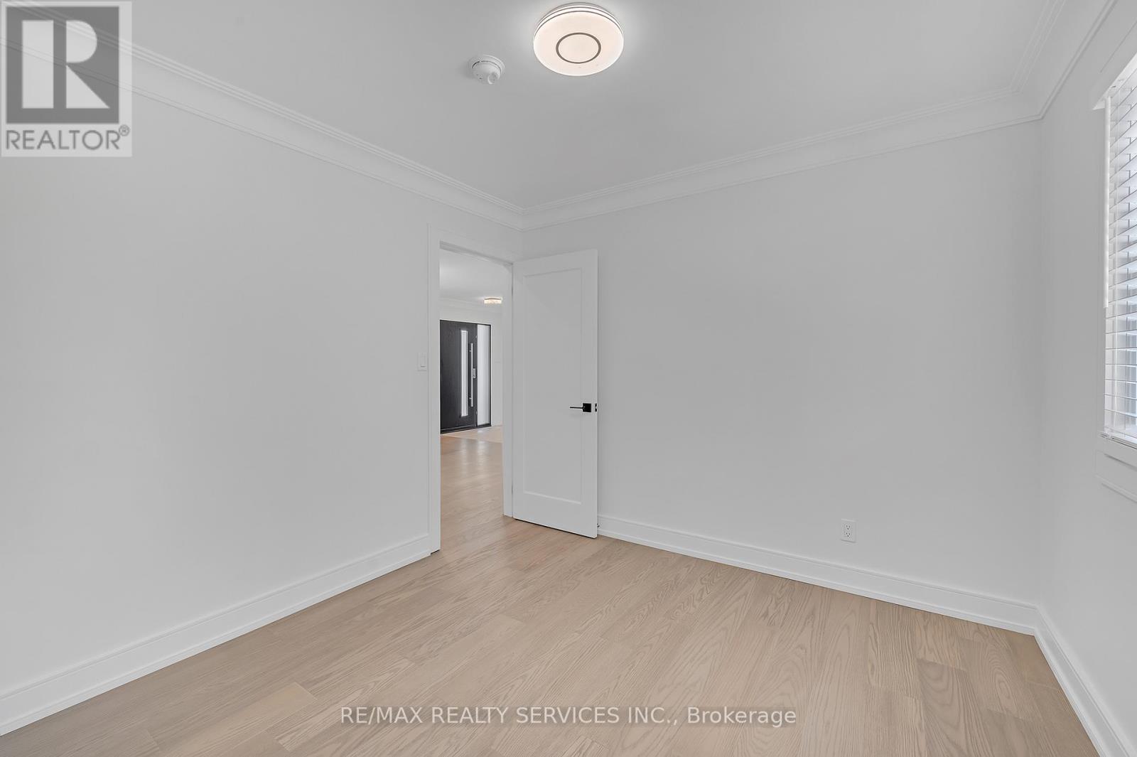 326 MOUNTAIN ROAD - 19