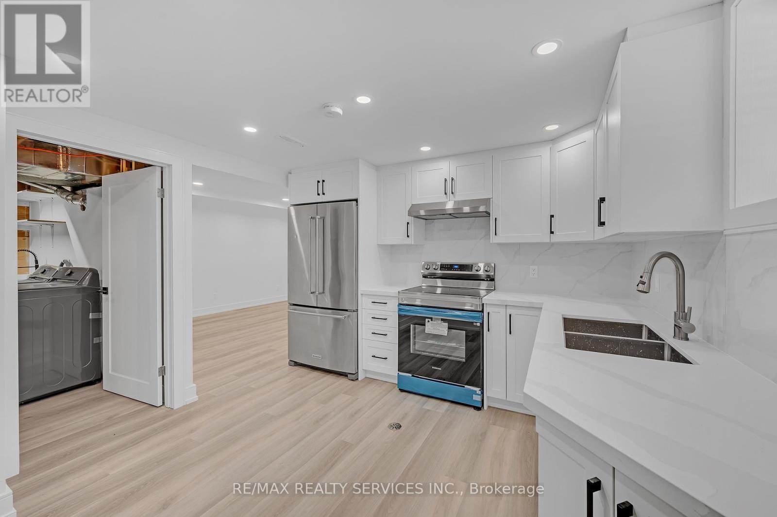 326 MOUNTAIN ROAD - Image 20