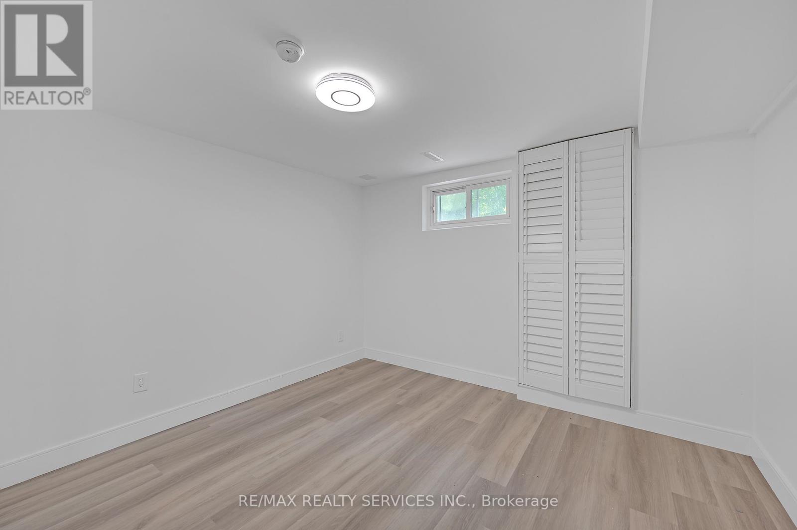 326 MOUNTAIN ROAD - Image 24