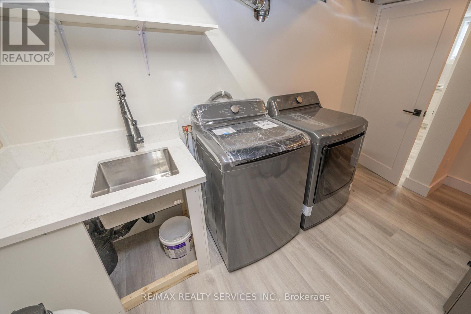 326 MOUNTAIN ROAD - Image 38