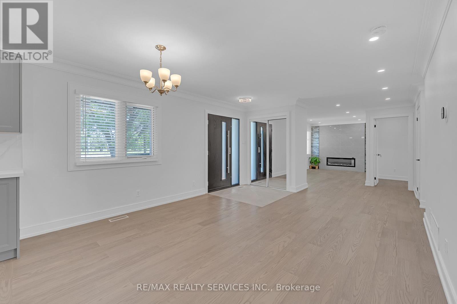 326 MOUNTAIN ROAD - Image 6