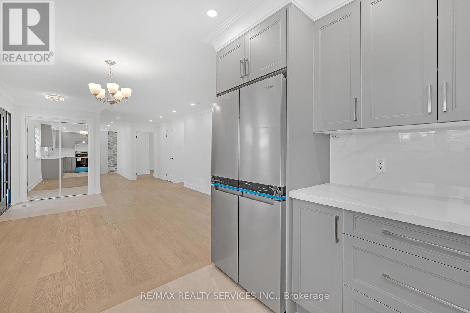 326 MOUNTAIN ROAD - 9