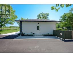 326 Mountain Road, Grimsby, ON L3M4R7 Photo 37