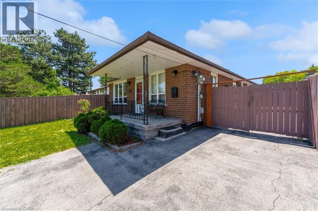 261 LIMERIDGE Road W - Image 3