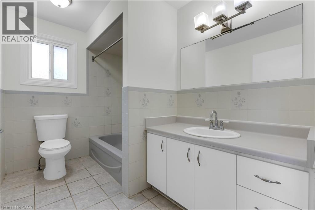 261 LIMERIDGE Road W - 18