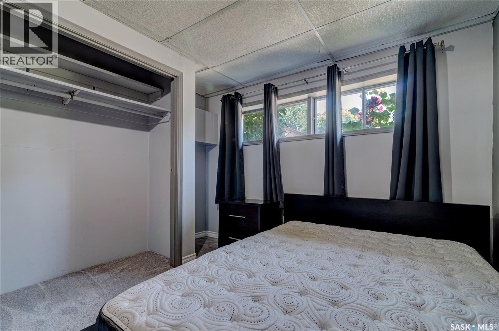 1210 Flexman CRESCENT - 25