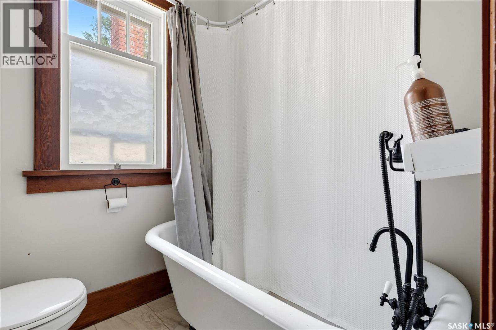 1555 Retallack STREET - 18