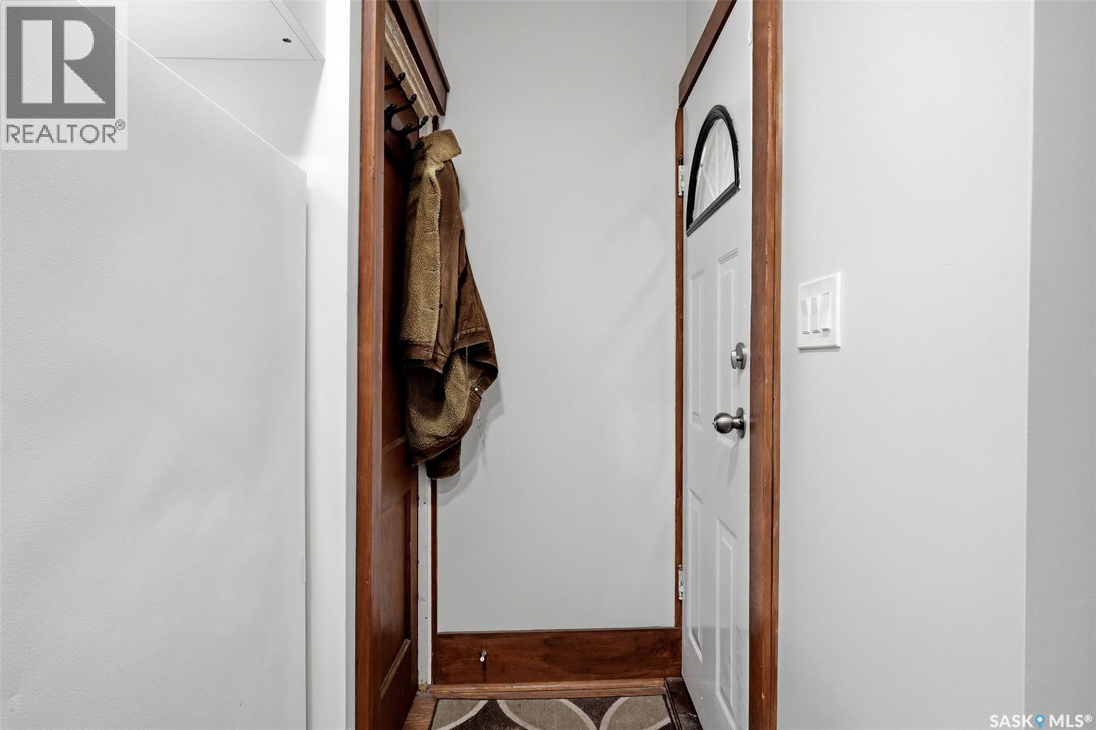 1555 Retallack STREET - 20