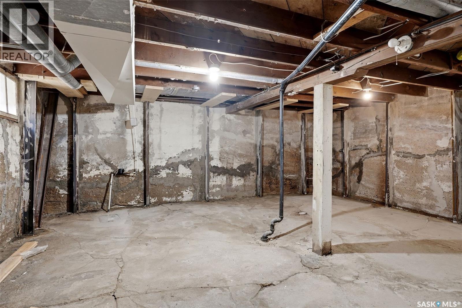 1555 Retallack STREET - 22