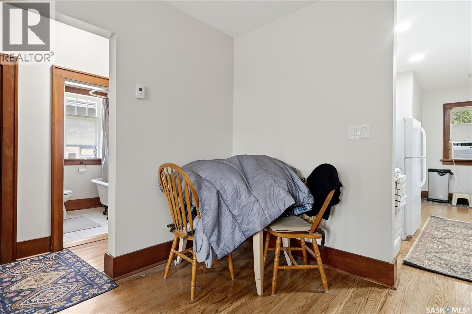 1555 Retallack STREET - 8