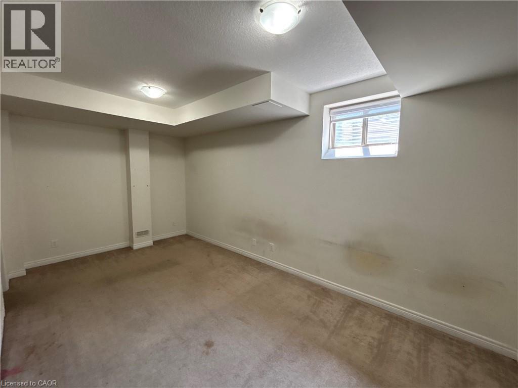 60 REISTWOOD Drive - 20