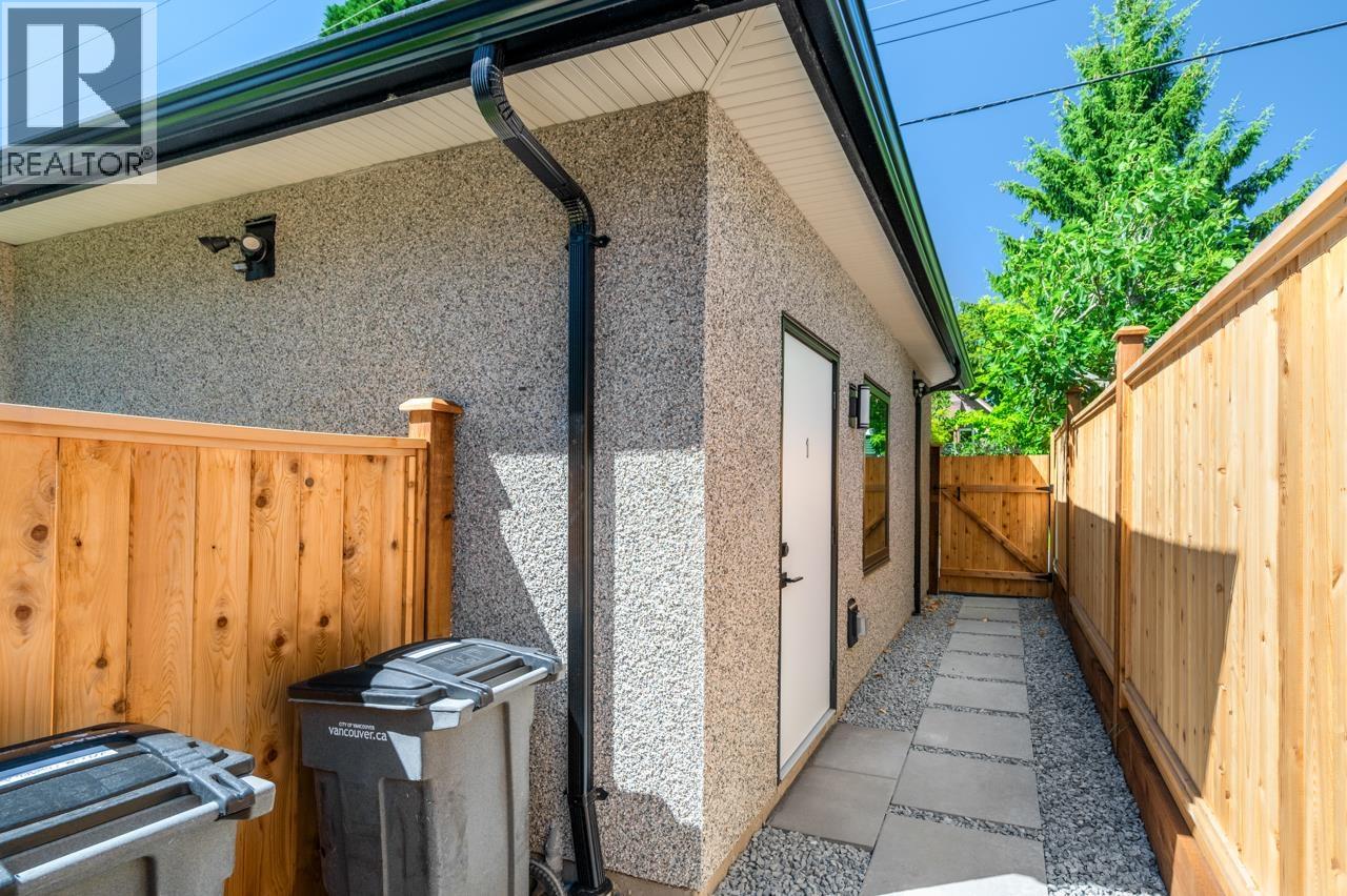 3 Bed, 4 Bath House for Sale in Vancouver – 1 3771 W KING EDWARD AVENUE, Vancouver – MLS# R3150915 - Image 31