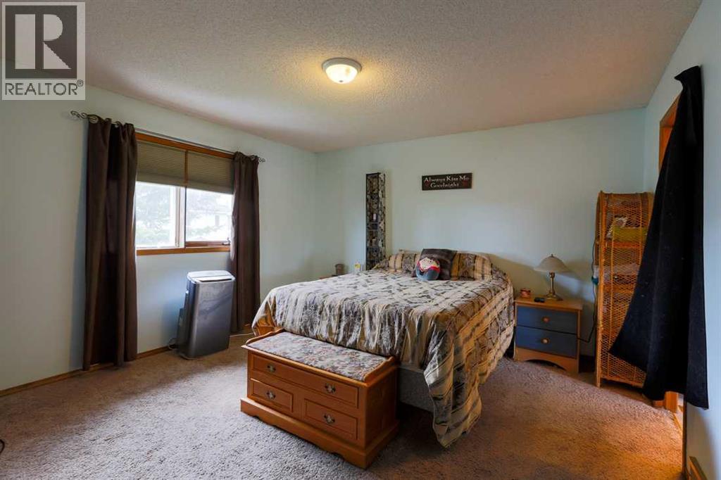89 Athabasca Crescent - 14
