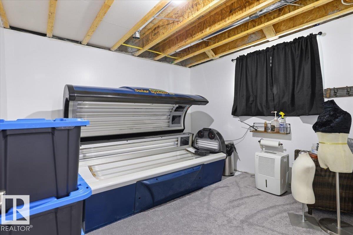 28 SUTHERLAND ST - Image 22