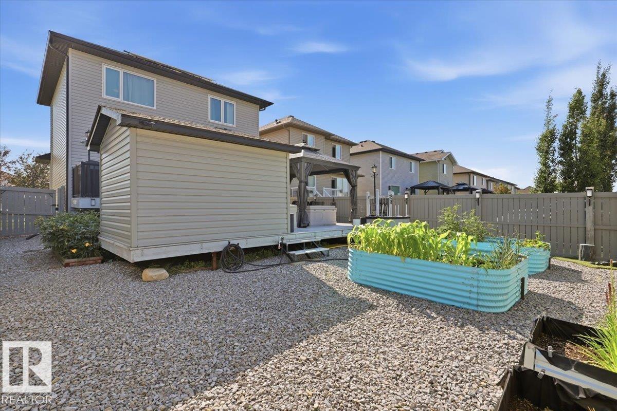 28 SUTHERLAND ST - Image 33
