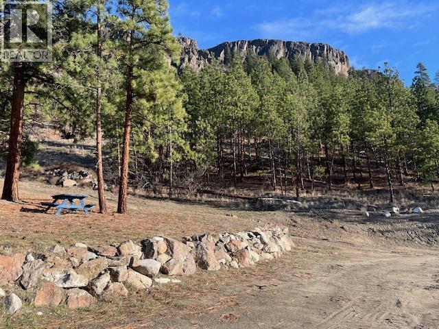 21825 Garnet Valley Road, Summerland