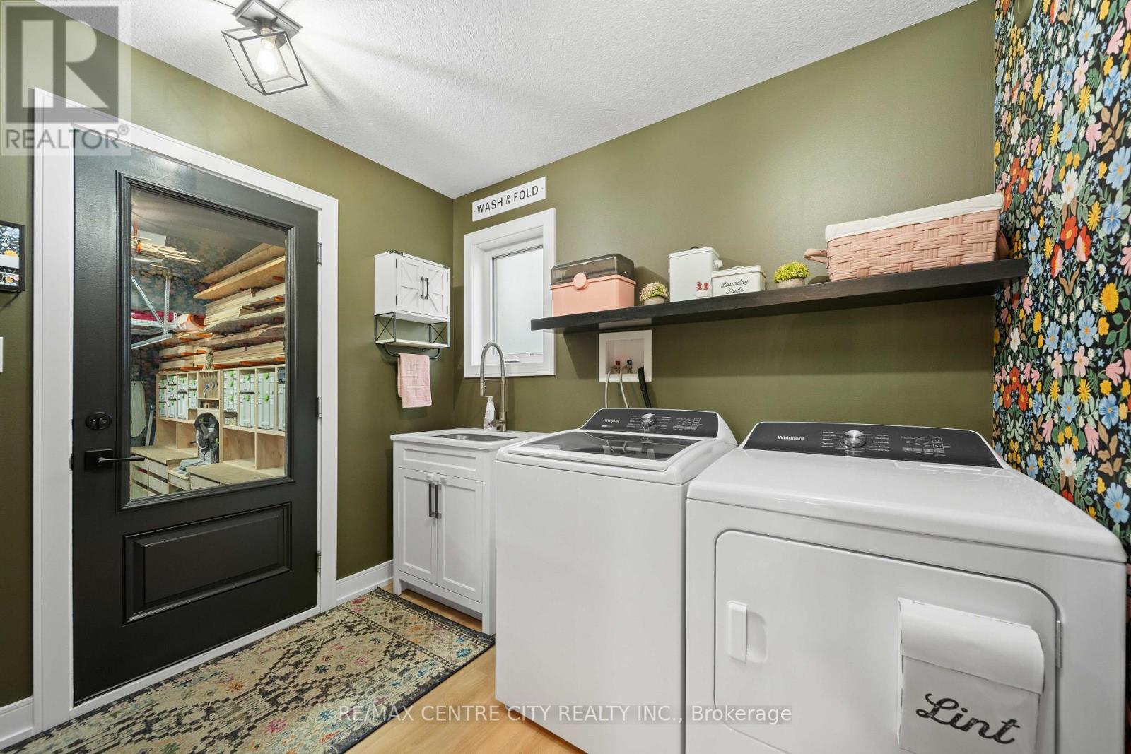 76 STYLES DRIVE - Image 13