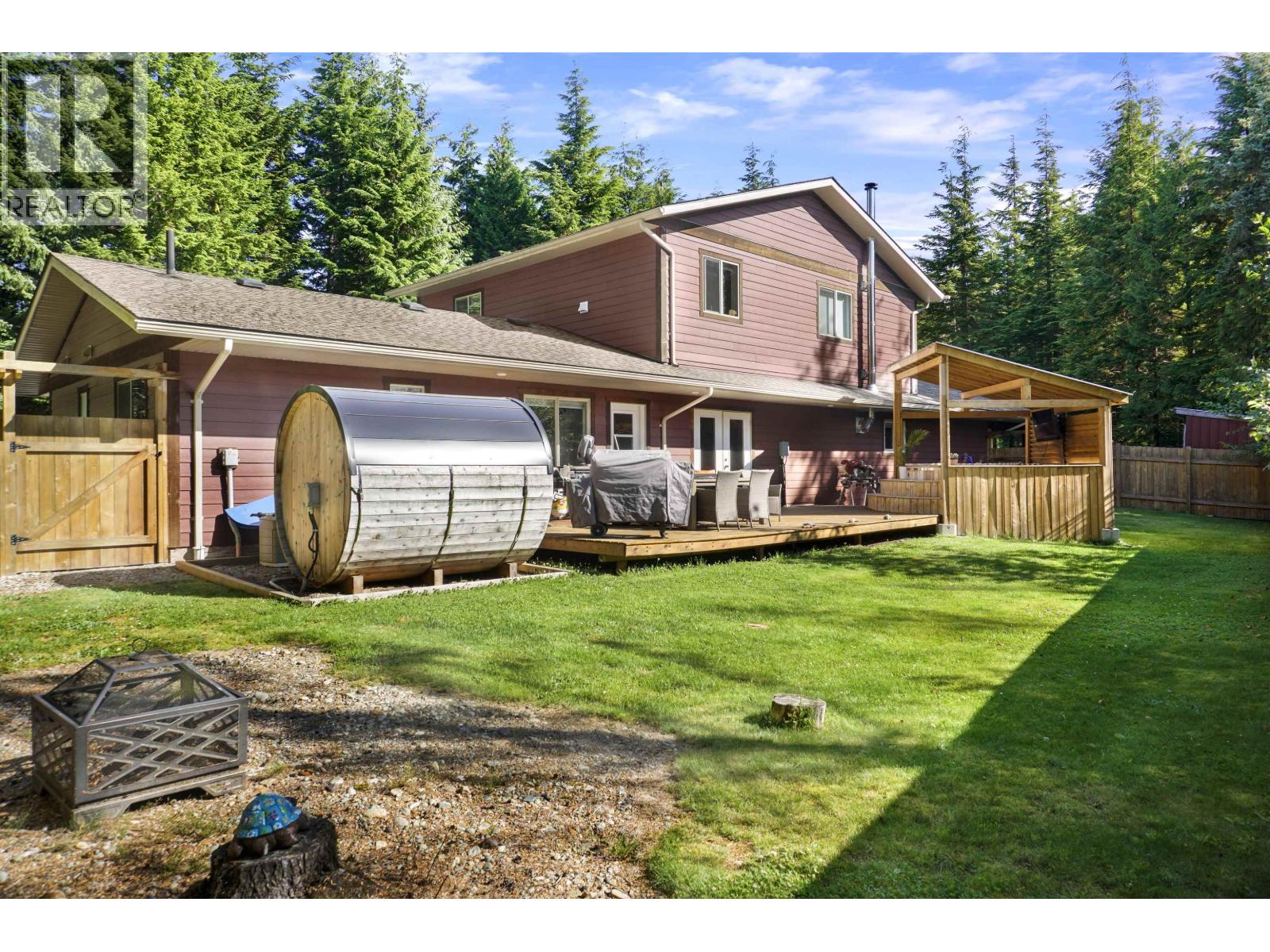 152 DEWBERRY STREET - 2