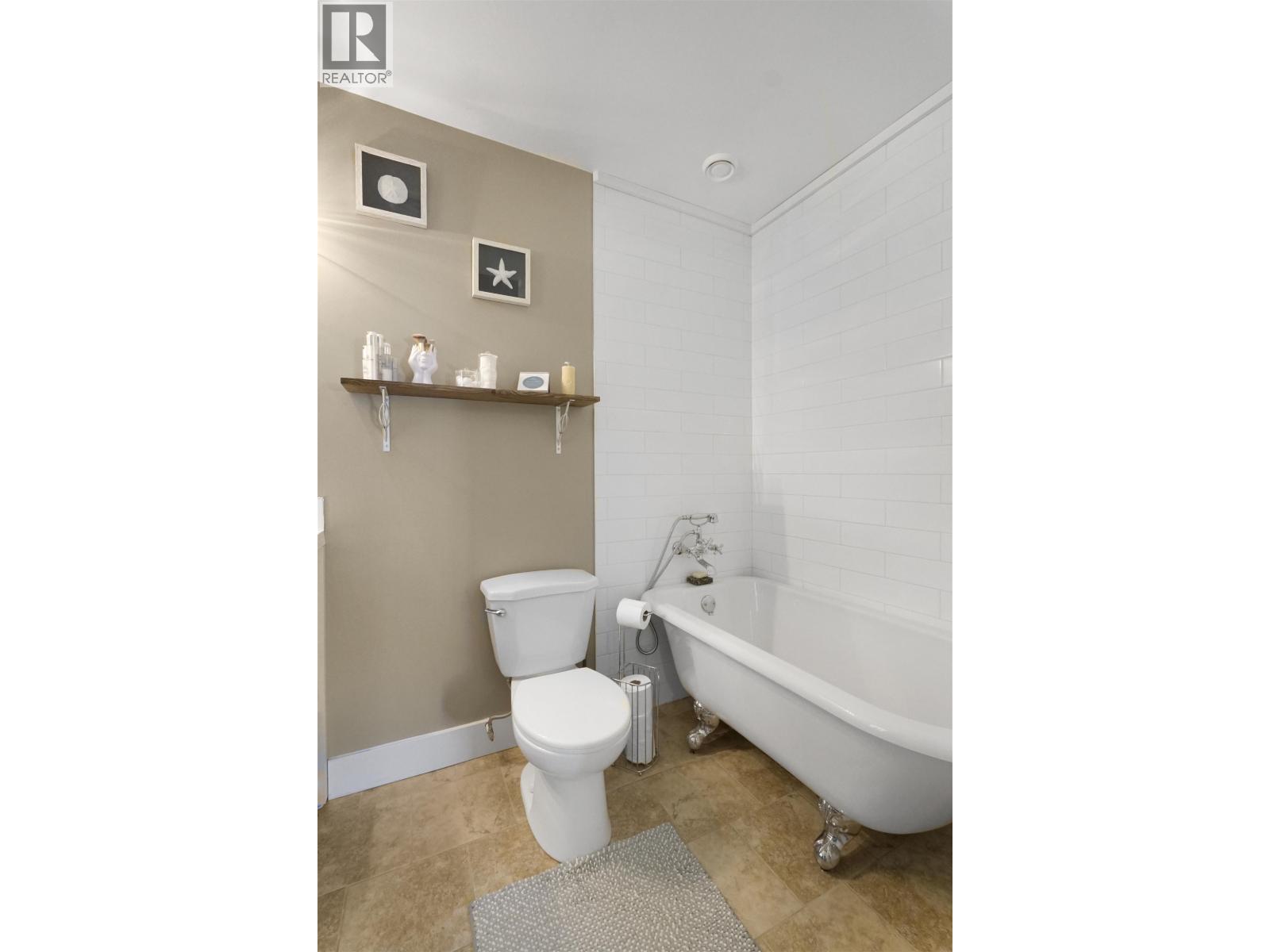 152 DEWBERRY STREET - 20