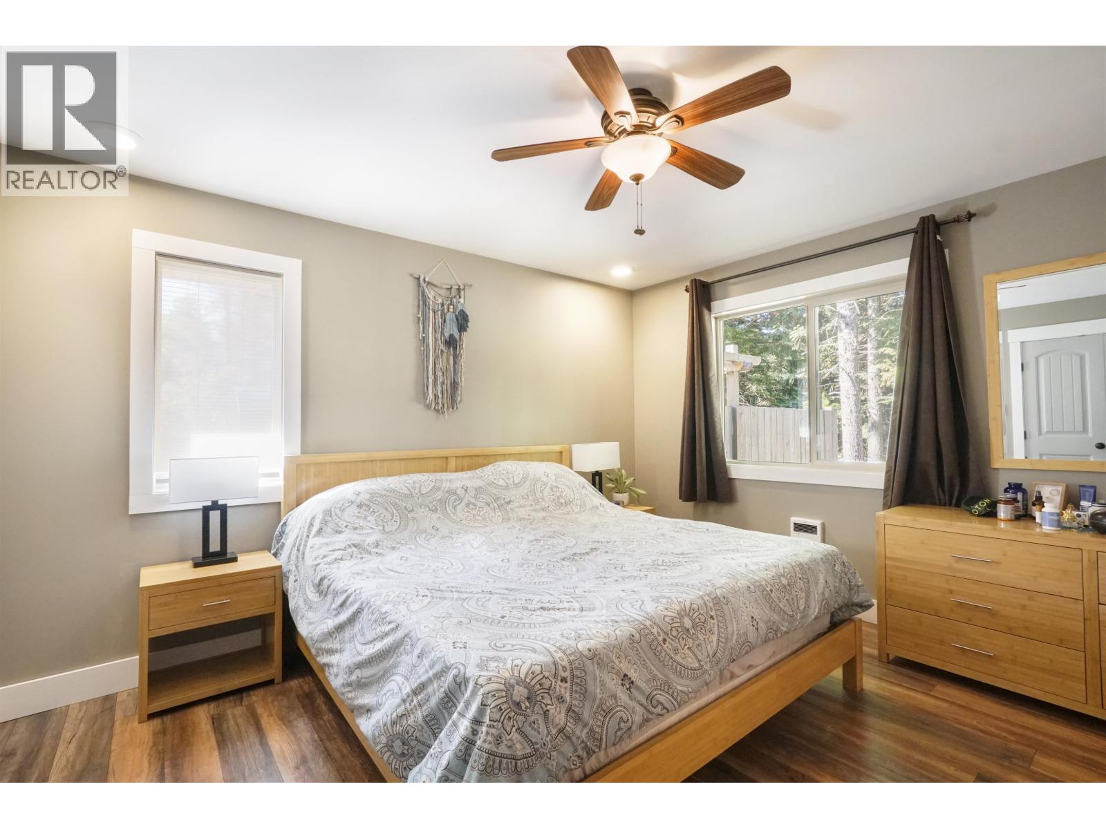 152 DEWBERRY STREET - Image 17