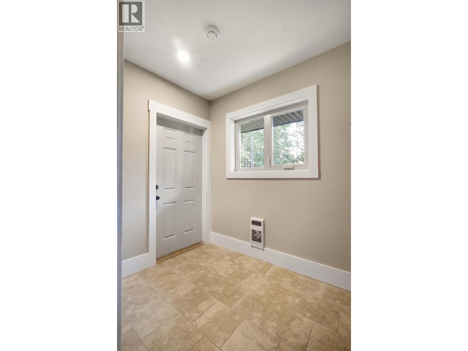152 DEWBERRY STREET - Image 30