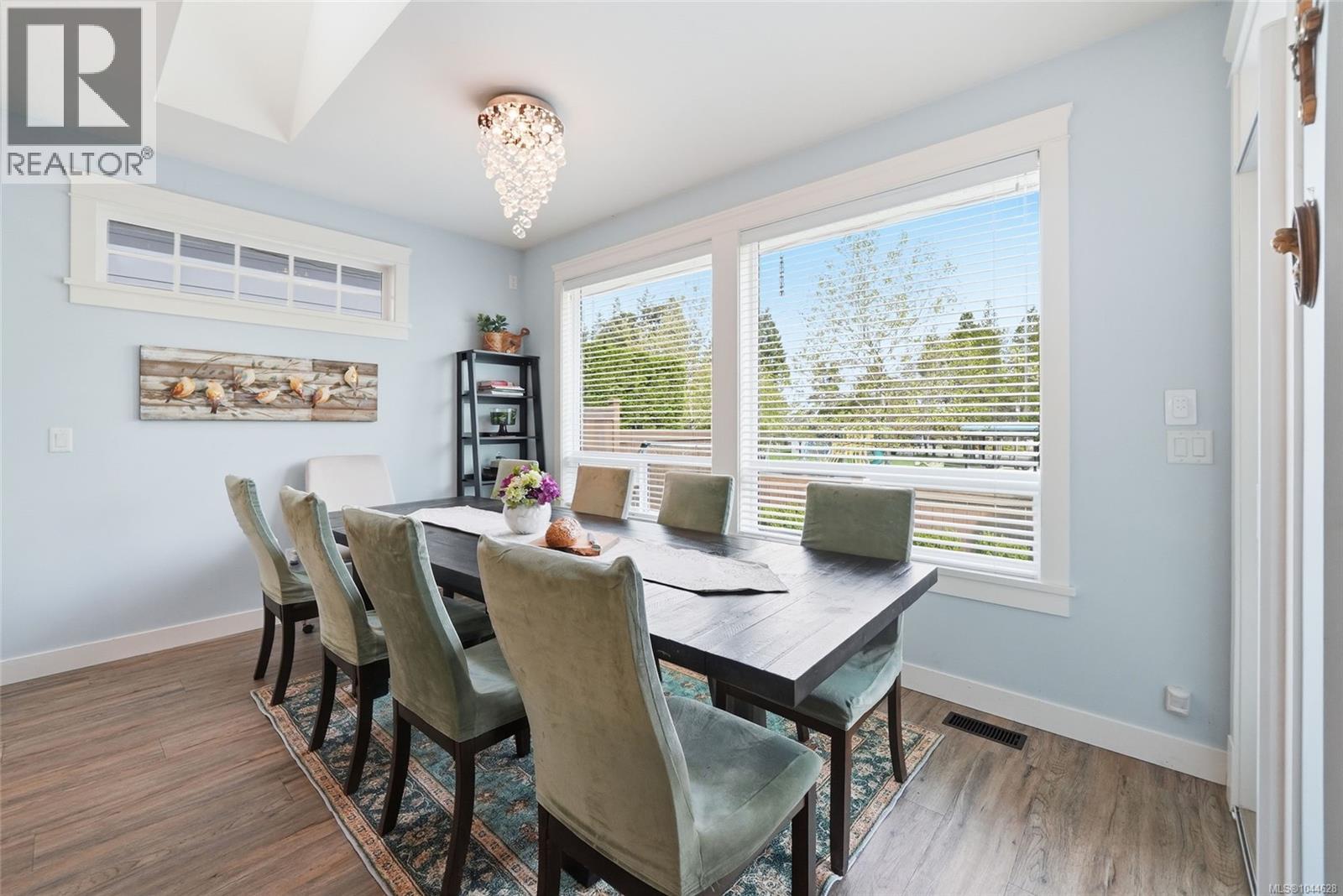 795 Parkside Cres - 15
