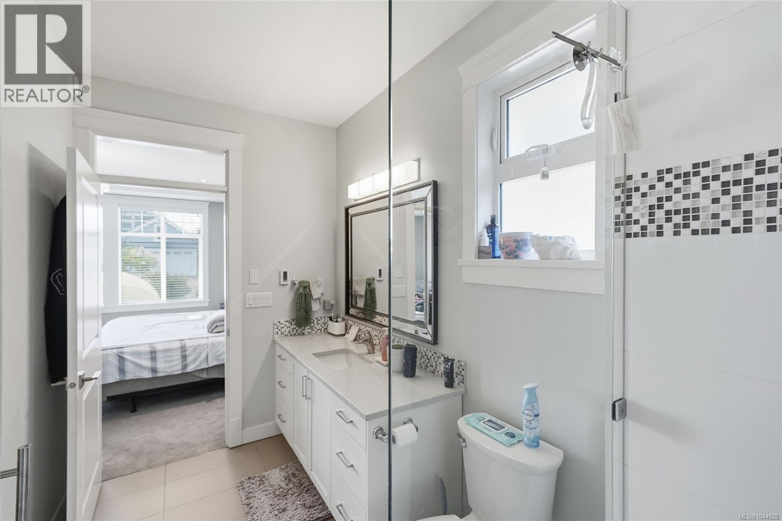 795 Parkside Cres - 27