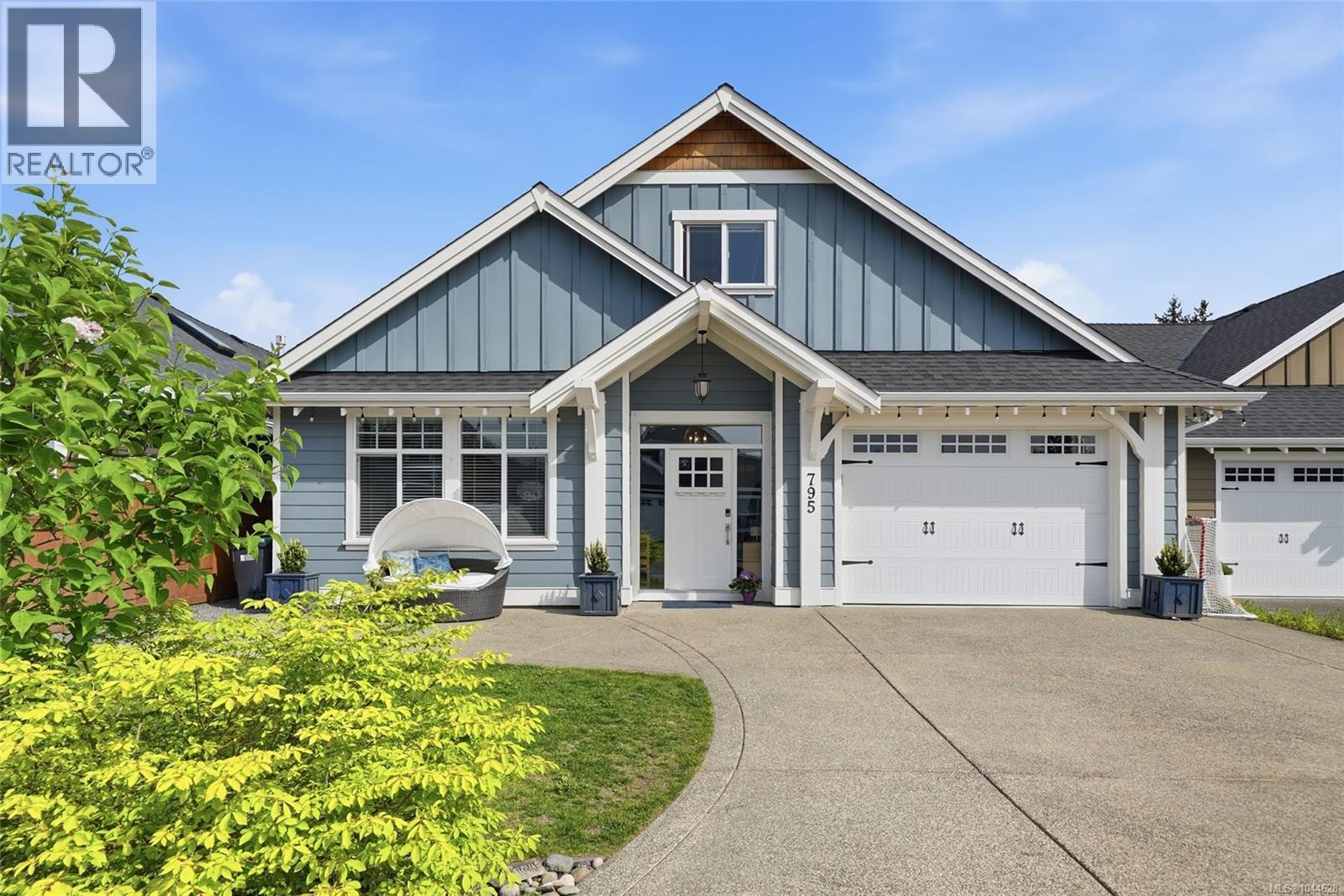 795 Parkside Cres - 42
