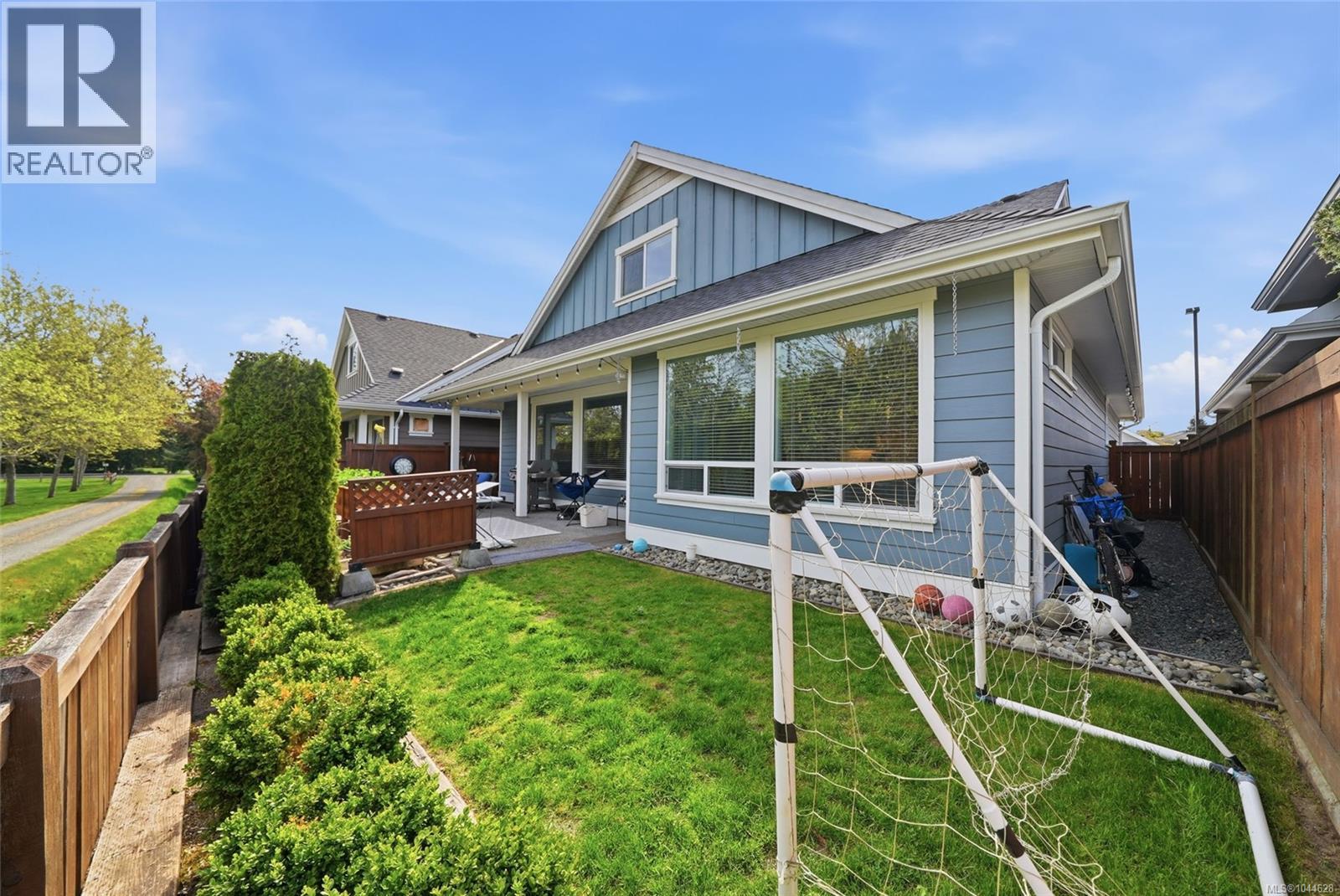 795 Parkside Cres - 52