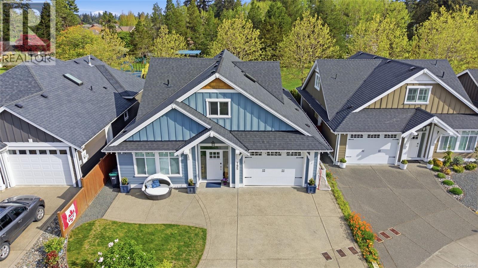 795 Parkside Cres - 61