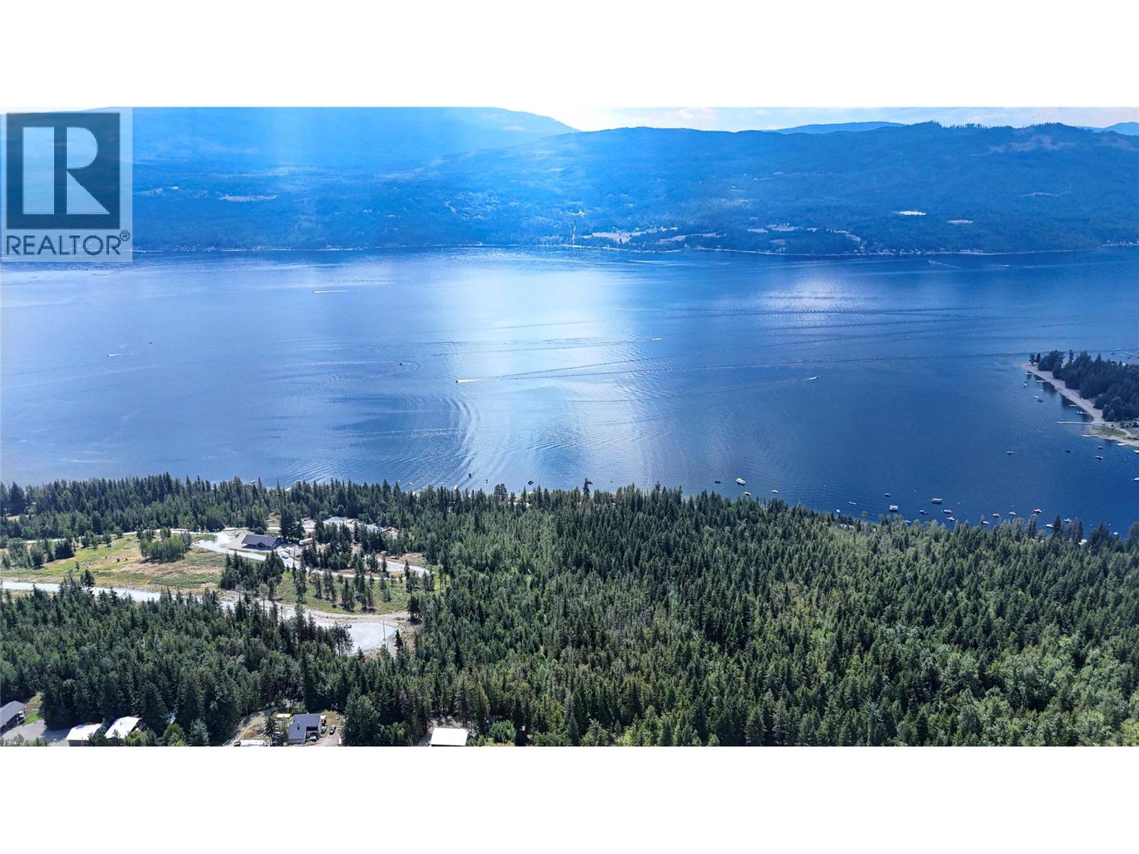 Lot 9 Lonneke Trail, Anglemont — photo 3