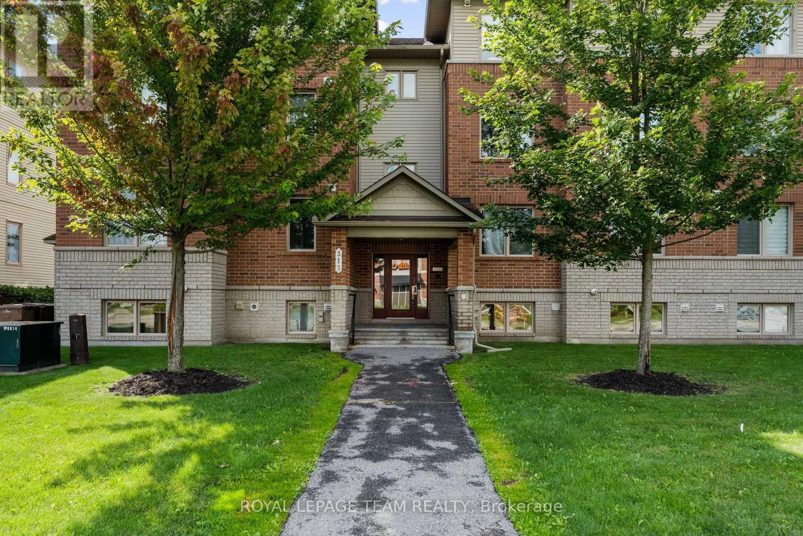 #2 313 CRESTHAVEN DRIVE - 4