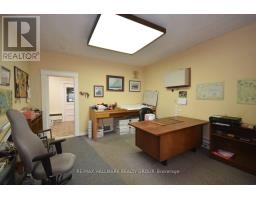 567 GLADSTONE AVENUE — photo 3