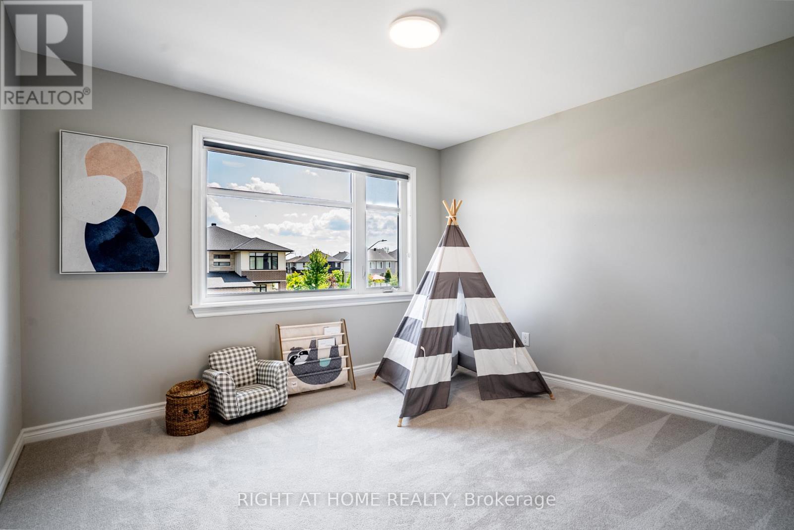 3 Bed, 3 Bath House for Sale in Ottawa – 151 CAMBIE ROAD, Ottawa – MLS# X13618798 - Image 23